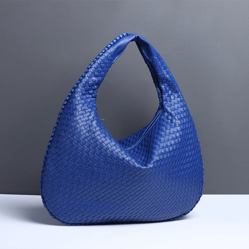 Crescent Shaped Women’s Handwoven Dumpling Bag - HCDSHOP
