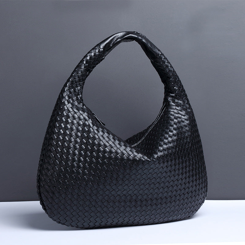 Crescent Shaped Women’s Handwoven Dumpling Bag - HCDSHOP 