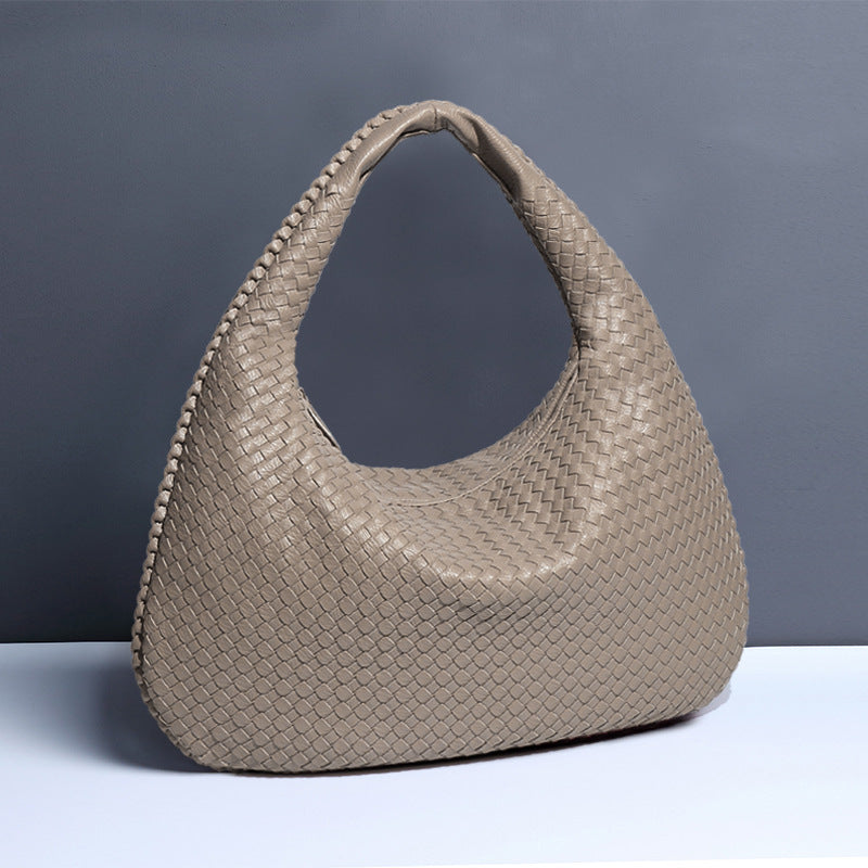 Crescent Shaped Women’s Handwoven Dumpling Bag - HCDSHOP 