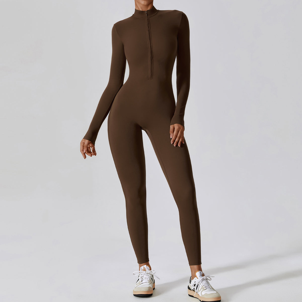 Combinaison de yoga nude à manches longues eprolo, vêtement de sport ajusté pour fitness à haute intensité.